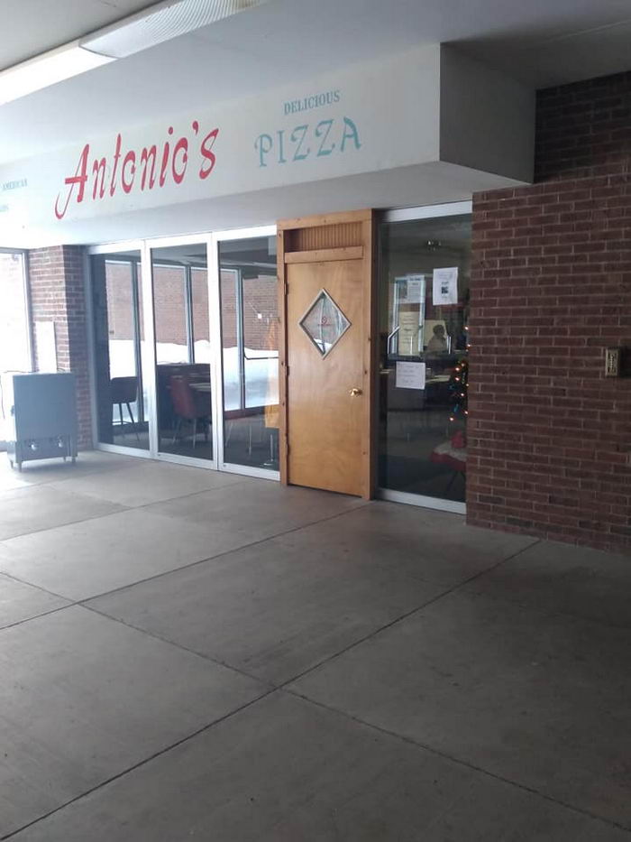 Mineral River Plaza - From The Mall Facebook Page (newer photo)